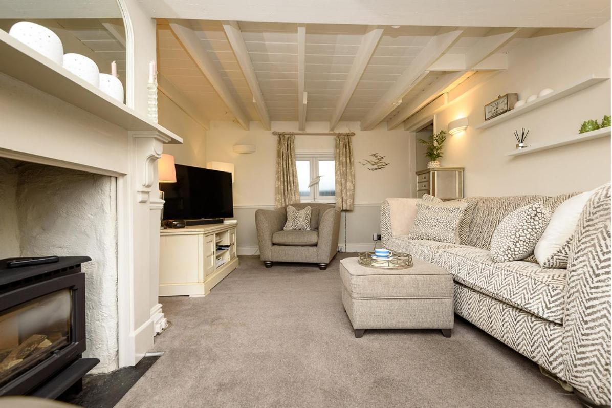 Beautiful 3 Bedroom Cottage In The Heart Of Looe Eksteriør billede